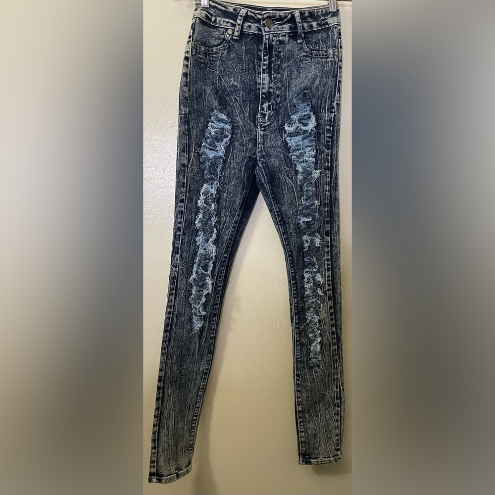 BQB Women’s Cut Out High Waisted Stretchable Blue Jeans, size 5